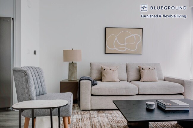 Photo - 949 1st St SE Unit FL6-ID886