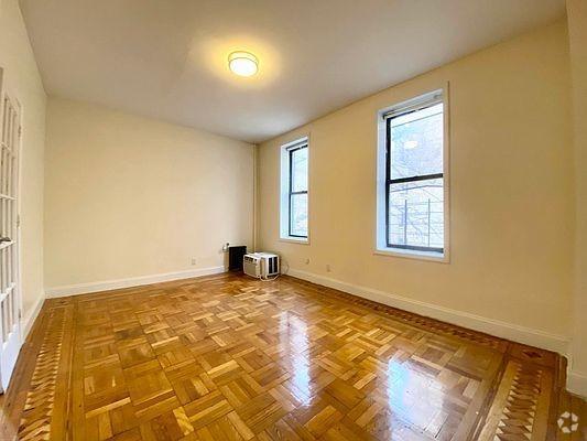 Building Photo - 3 bedroom in BRONX NY 10463 Unit 4B Rental