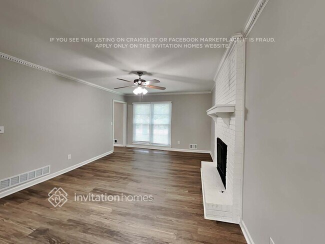 Photo - 841 Sugar Creek Way SE