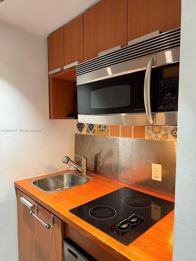 Photo - 800 West Ave Unit 342