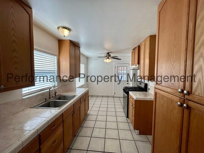 Photo - Cute 3 Bed/1 Bath SW Bakersfield Home w RBP & $0 Deposit Option