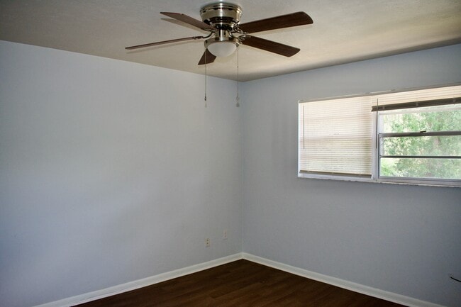 Photo - 2351 SW 32nd Pl Unit 1