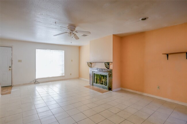 Photo - 9901 Sharpcrest St Unit J7