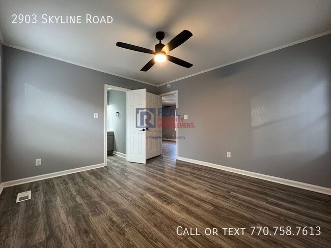 Photo - 2903 Skyline Rd