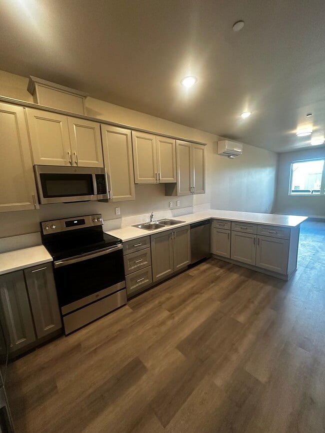 URBAN LIVING AT FANNO CREEK