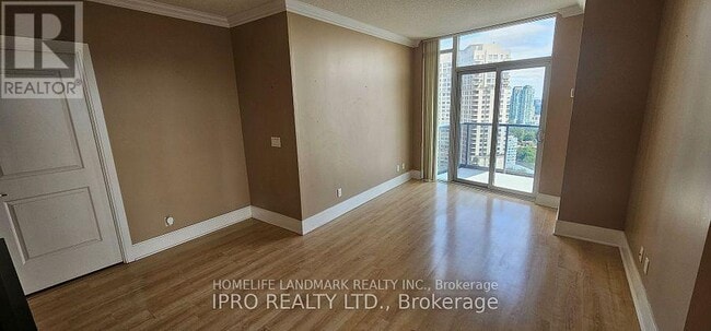 Photo - 330 Burnhamthorpe Rd W Unit 2309