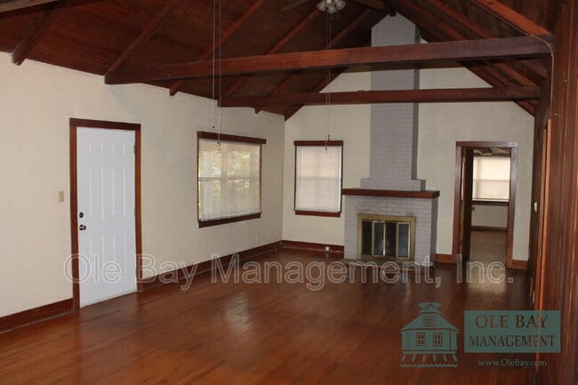Photo - 855 Azalea Rd