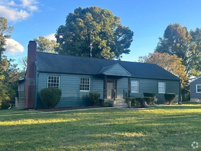 Building Photo - 3616 Riverview Dr Rental
