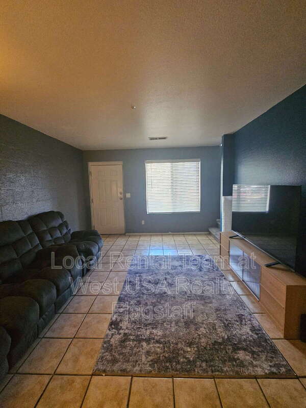 6315 St Nicholas Cir Unit 44