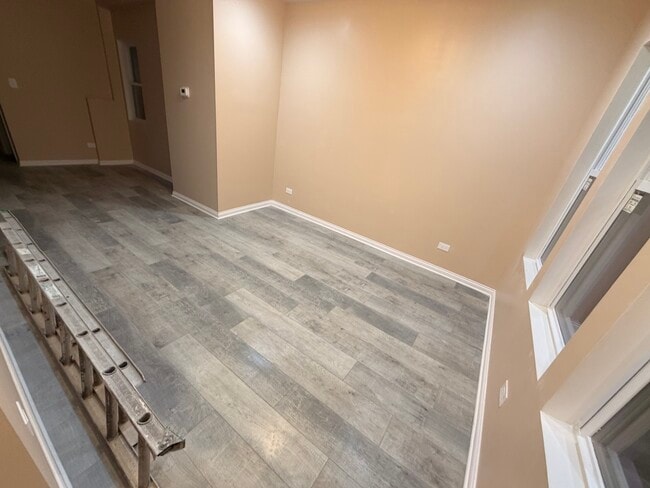 Photo - 6741 S Bishop St