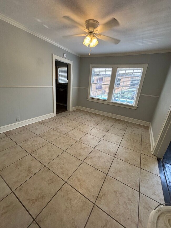 Photo - 127 E Olive St