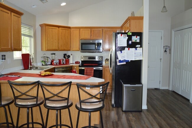 Photo - Country Woods Condo Unit Bedroom 1