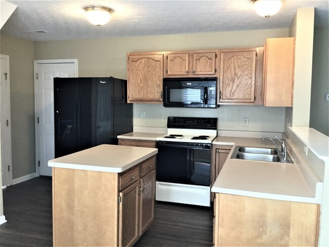 Photo - 6560 Black Forest Ct