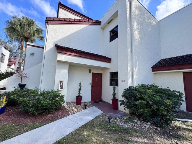 Building Photo - 1417 Avon Ln Unit 104