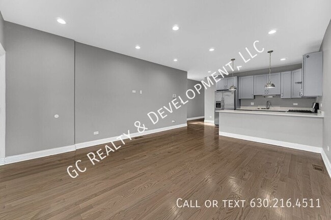 Photo - 1048 N Lawndale Ave Unit 1 ,  1