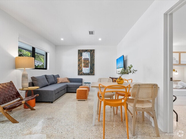 Building Photo - 256 NW 57th St Rental