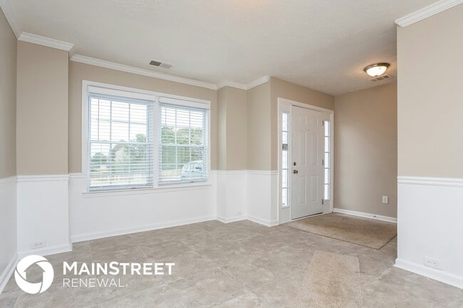 Photo - 939 Longbranch Ln