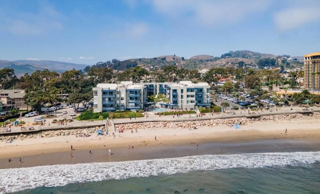 Photo - Coastal Ventura living – Gorgeous Ocean Views near Surfers Point