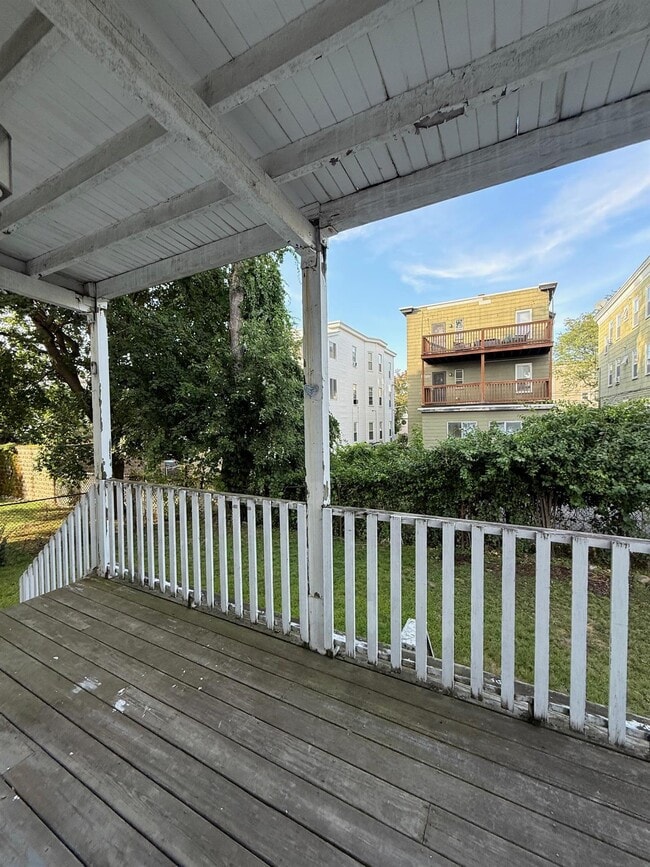 69 Raymond Ave