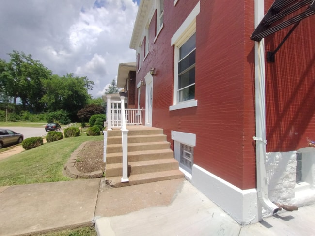 Photo - 14 Parkland Pl