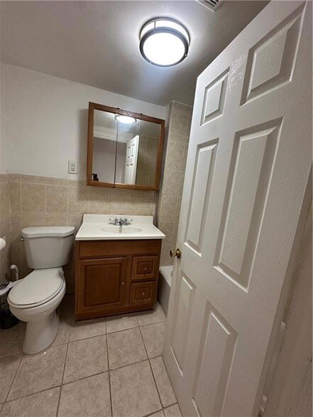 Photo - 580A Quincy St Unit 3