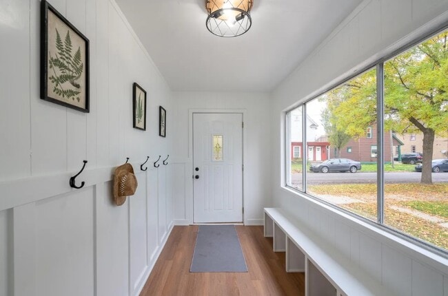 Photo - 1128 Mc Reynolds Ave NW