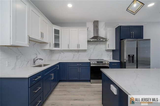 Photo - 202 W 7th St Unit 2F