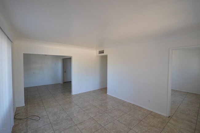 Photo - 1152 N Santa Rosa Ave