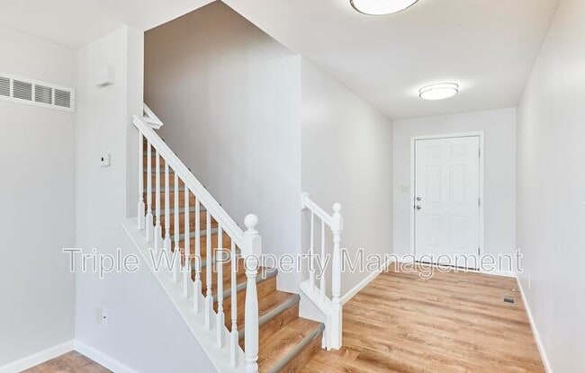 Photo - 152 Waterside Crossing Dr