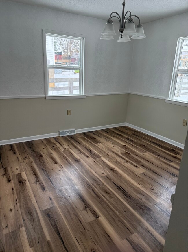 Dining Room - 225 Pleasure Dr