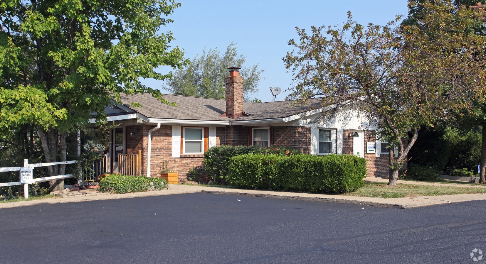 Photo - Mosby's Pointe Apartments