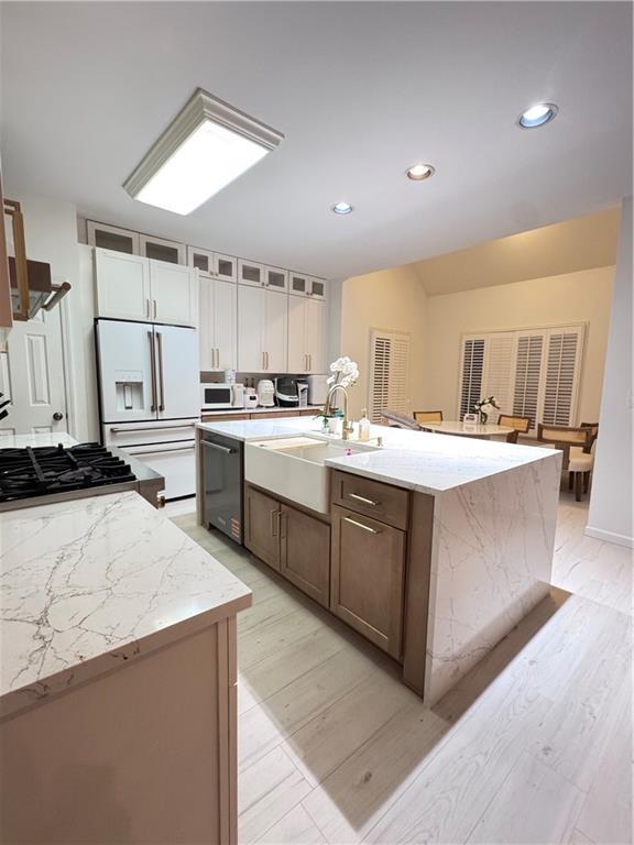 Photo - 320 Morning Mist Walk