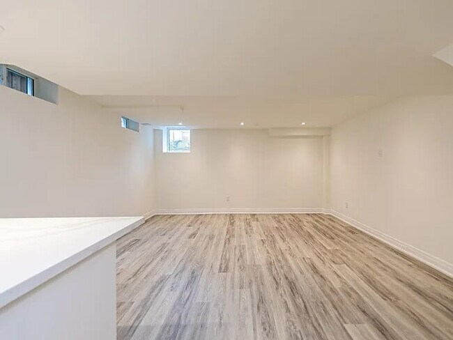 Photo - 32 Conchita St