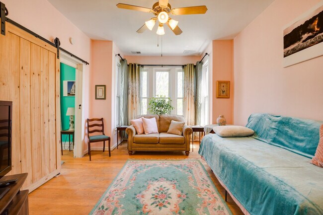 Photo - 1810 N Albany Ave Unit ID1306608P