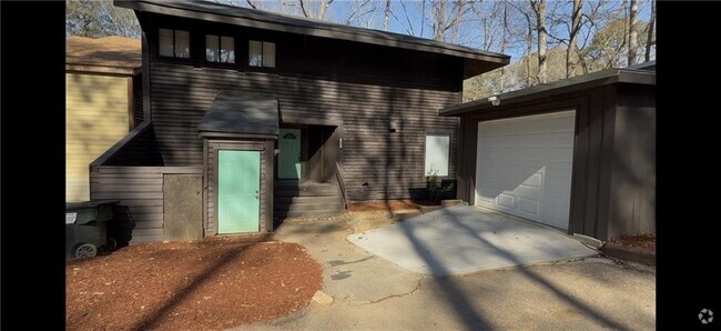 Building Photo - 2481 Terrace Trail Rental