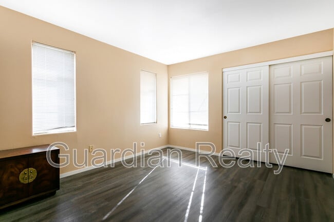 Photo - 4504 W Lake Mead Blvd Unit 201