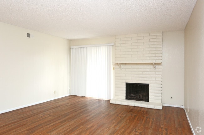 2 Bedroom - Living Room
