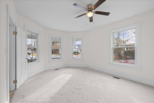 Photo - 258 Douglas Ave Unit 256