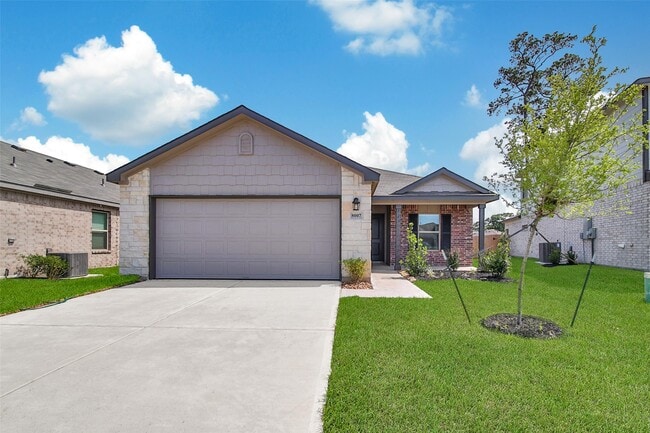 Building Photo - 8007 Camphor Ct