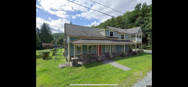 Building Photo - 72 Lower Main St Rental