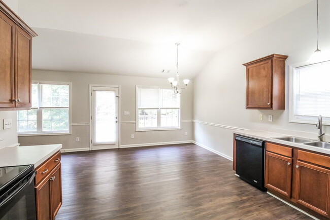 Photo - 44 Creek View Ct