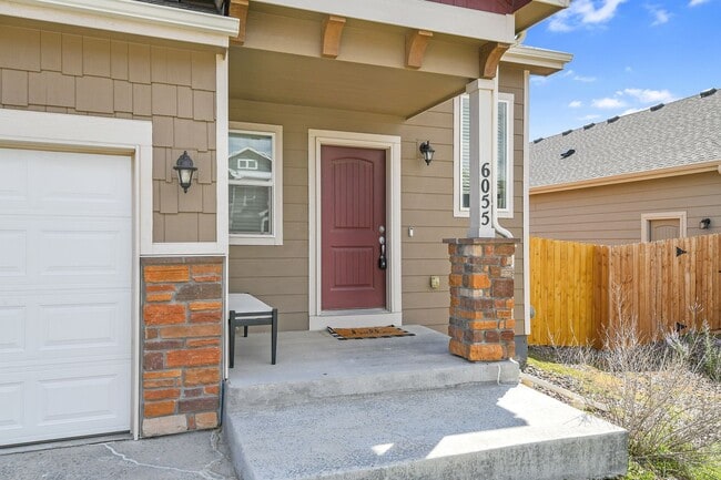 Photo - Charming 2-story home in Lorson Ranch