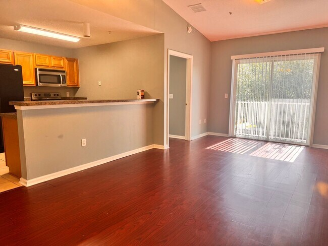 Photo - condo