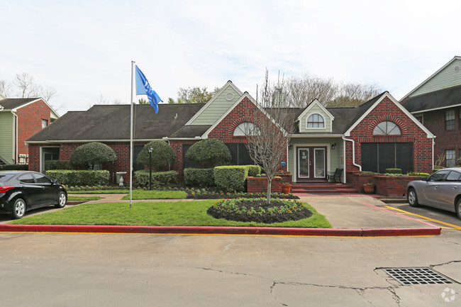 Building Photo - Raintree Apartments