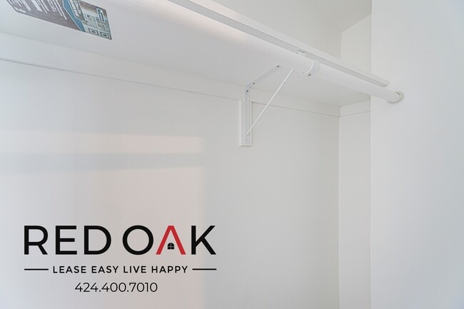 Photo - 6626 Darby Ave Unit 9