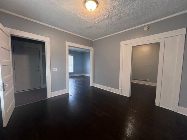 Photo - 202 Straight Ave SW Unit 202 Straight Ave SW Apt 1