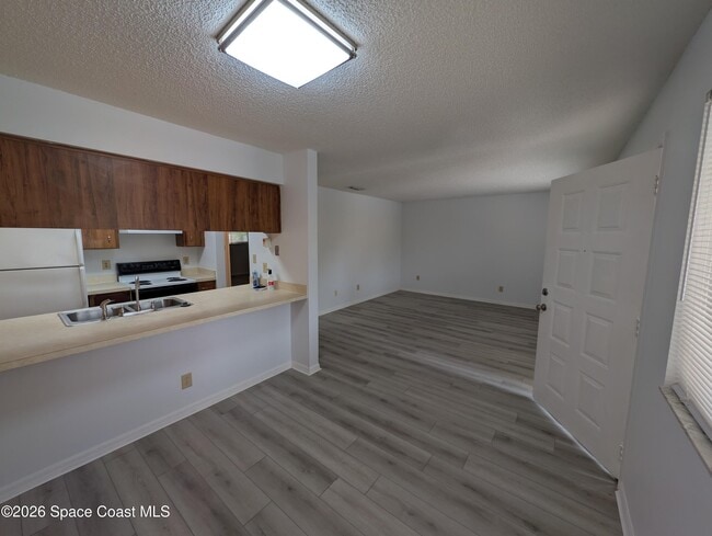 Photo - 225 Knox McRae Dr Unit 5