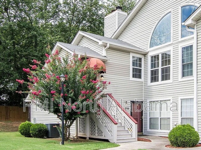 Photo - 1014 Stones Throw Dr NW