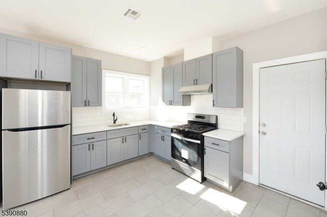 Photo - 9-9 Watsessing Ave