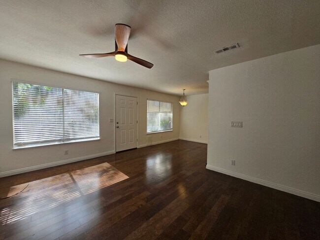 6425 Big Pine Way